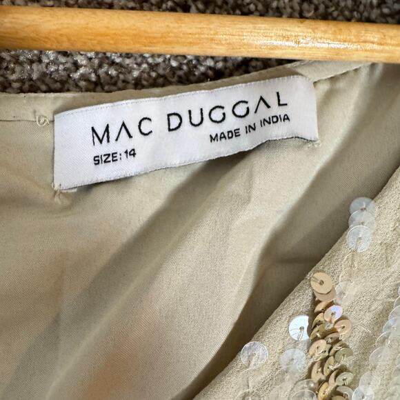 Mac Duggal NWT Women's 14 Sequined V Neck Flutter Sleeve Tea Length Dress 93591 - Picture 8 of 16